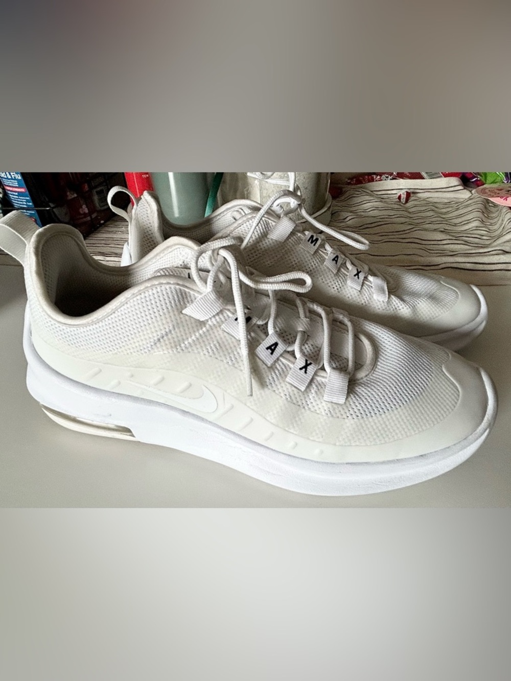 Women’s Nike Air Max size 8.5